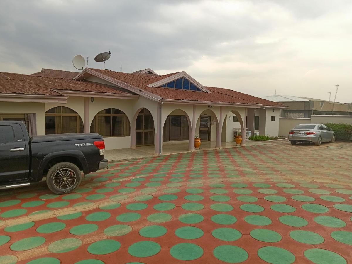 Prestige Guesthouse ,Ksi Kumasi Luaran gambar