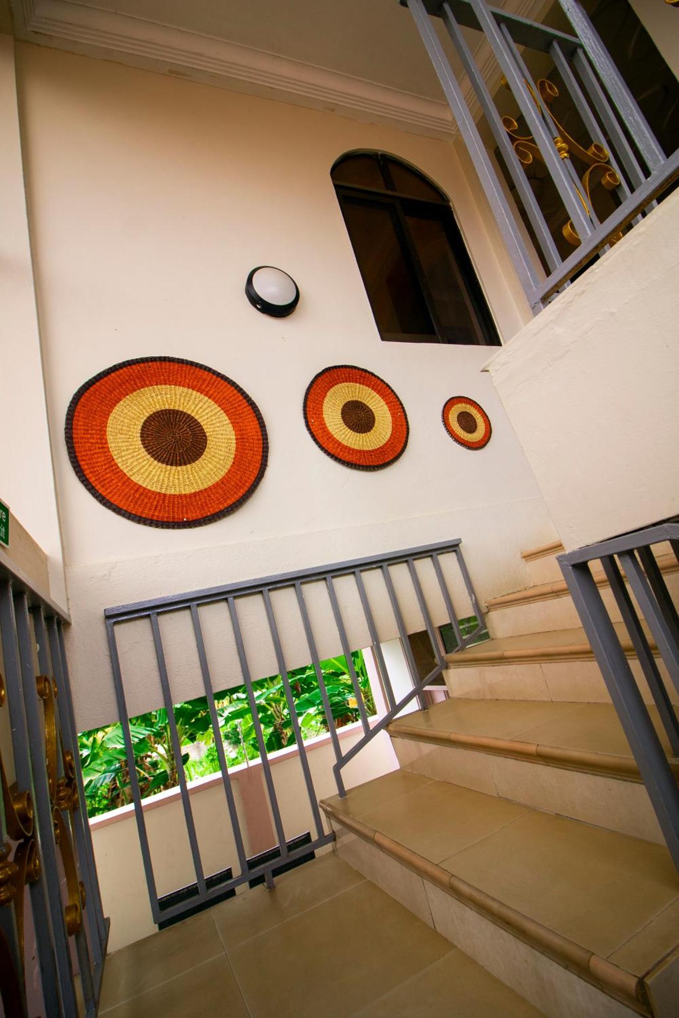 Prestige Guesthouse ,Ksi Kumasi Luaran gambar