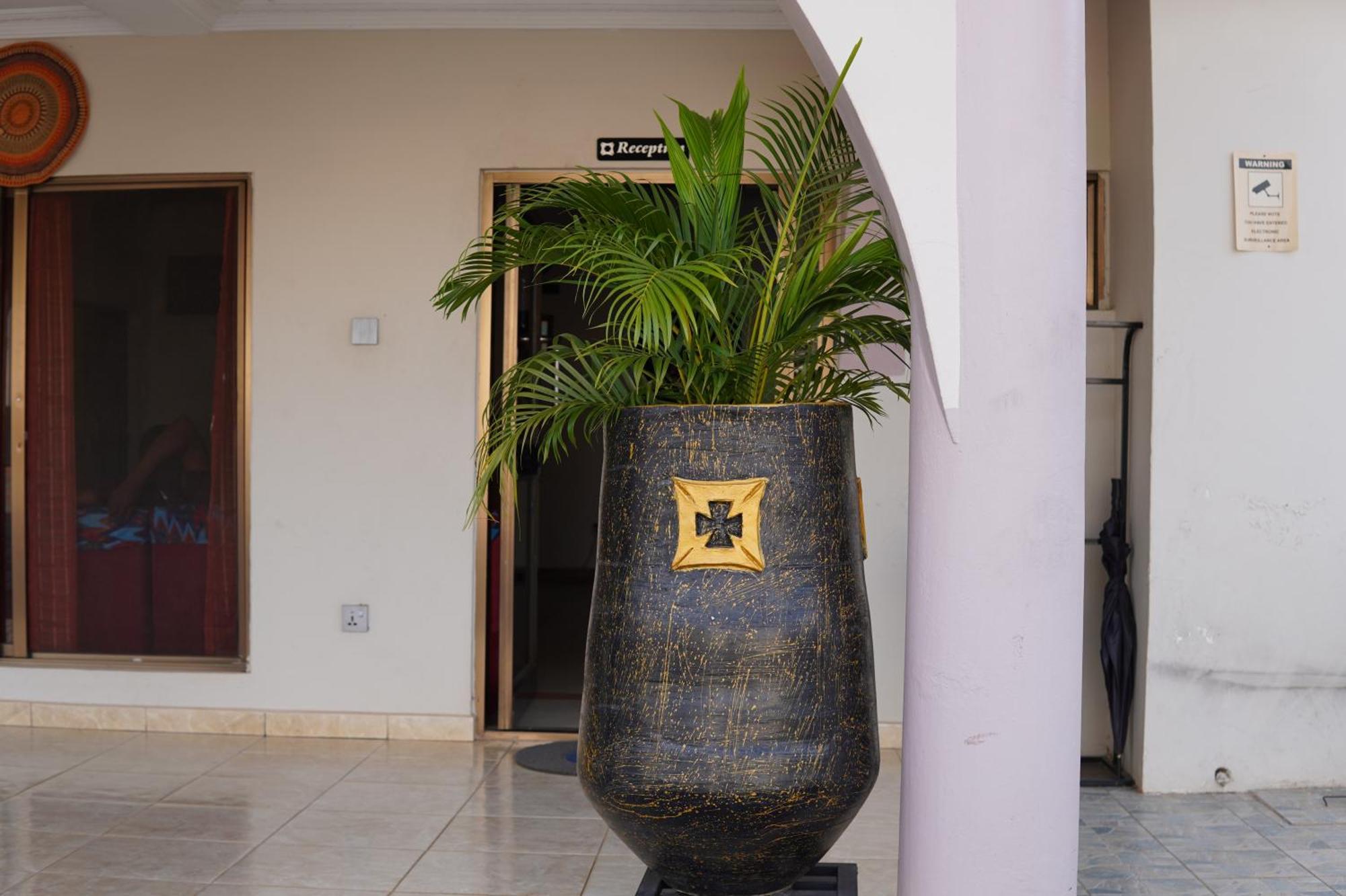 Prestige Guesthouse ,Ksi Kumasi Luaran gambar